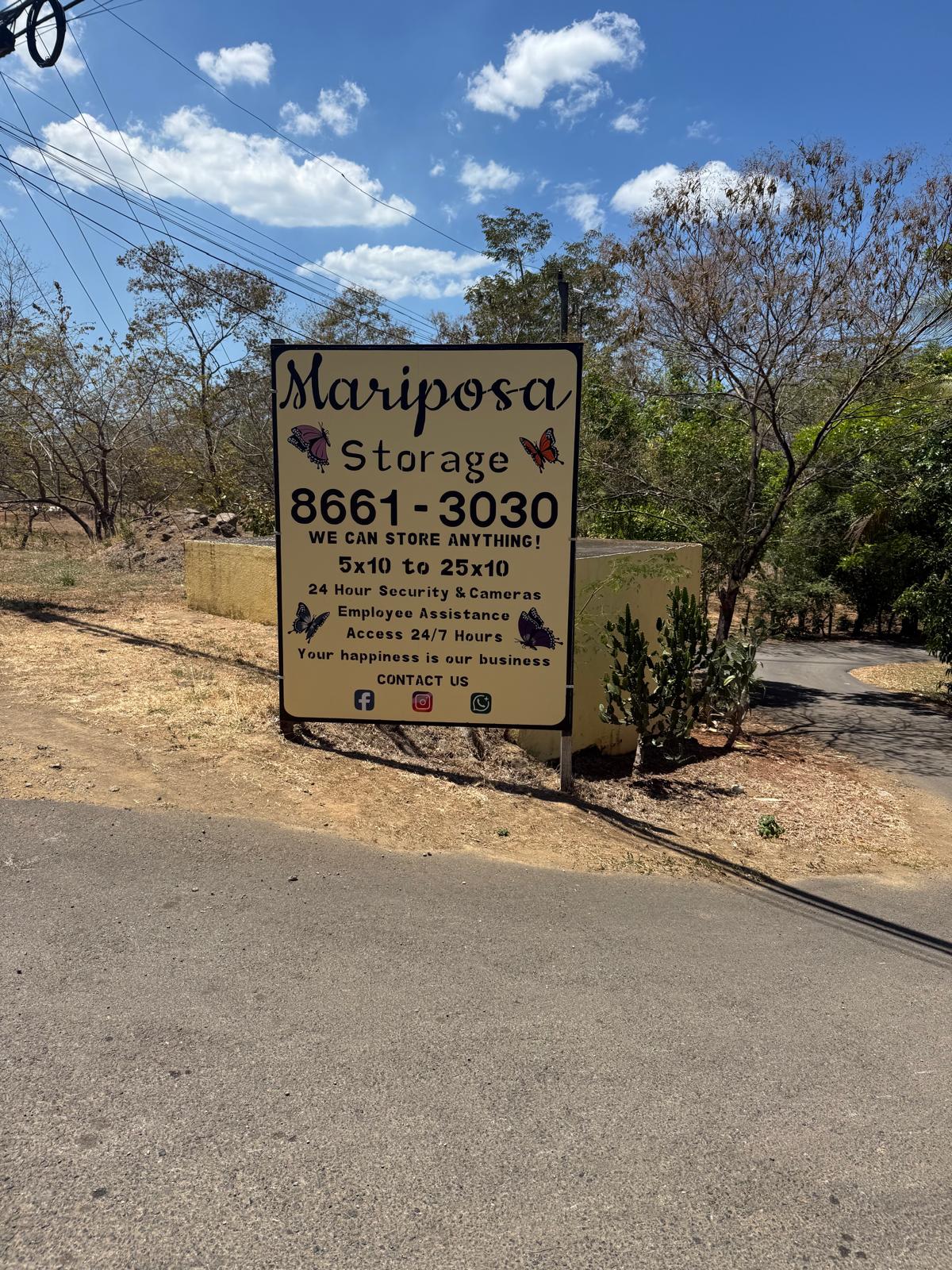 Mariposa Storage road view